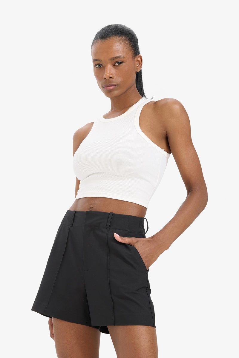 DeFacto Black Woman DeFactoFit Standard Fit Woven Shorts Casual - Image 4